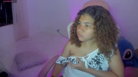 Snapshot of lanarouse1 chatting on 02-14-26, 12:40 Lana online show from 02-14-26, 12:40