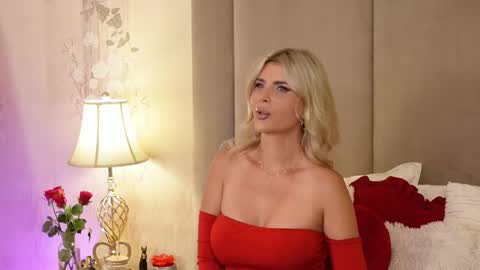 Anastaisa online show from 05-17-26, 06:33