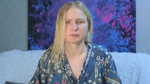 LanaviSmith online show from 12-01-25, 06:18