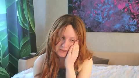 LanaviSmith online show from 05-06-26, 06:41