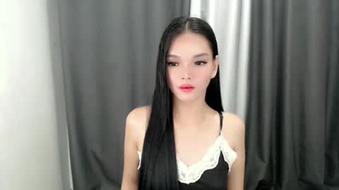 Snapshot of lanawyatt_ chatting on 03-18-26, 12:41 lanawyatt_ online show from 03-18-26, 12:41