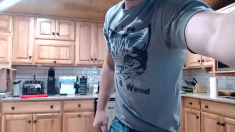 Snapshot of lancehardin chatting on 10-28-25, 03:04 Lance online show from 10-28-25, 03:04