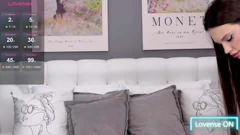 Snapshot of laneah chatting on 01-26-25, 12:37 Laneah online show from 01-26-25, 12:37