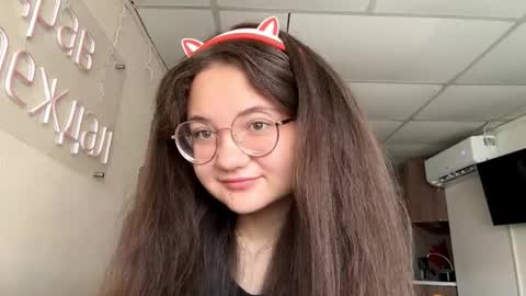 Alex online show from 10-04-25, 08:23