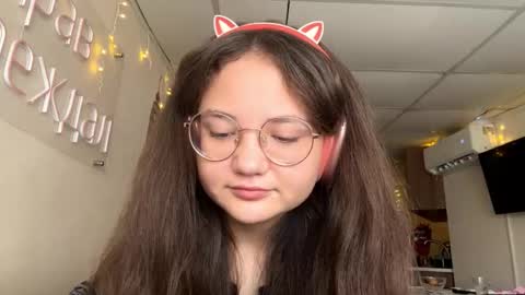 Alex online show from 10-11-25, 08:35