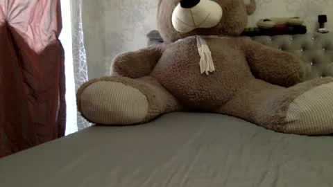 langoria online show from 06-12-26, 01:10