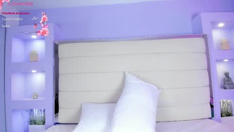 Lanna online show from 02-19-25, 02:55