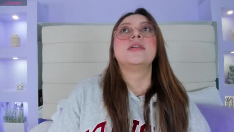 Lanna online show from 03-11-25, 11:44