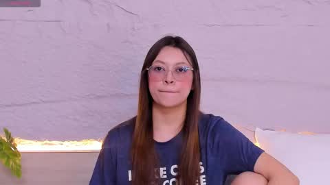 Lanna online show from 02-06-26, 11:57