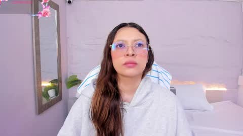 Lanna online show from 04-29-26, 11:47