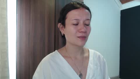 Lanna online show from 12-18-24, 01:45