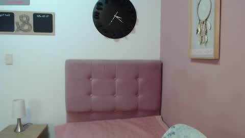 Lanna online show from 02-26-25, 01:19