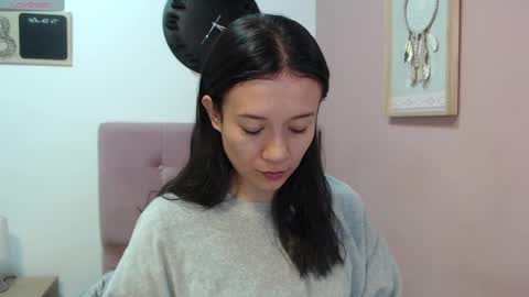 Lanna online show from 02-27-25, 01:28