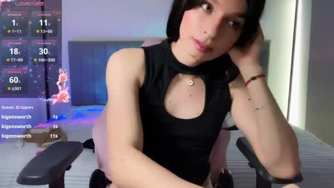 Snapshot of lannamille chatting on 05-21-26, 09:33 Camila online show from 05-21-26, 09:33