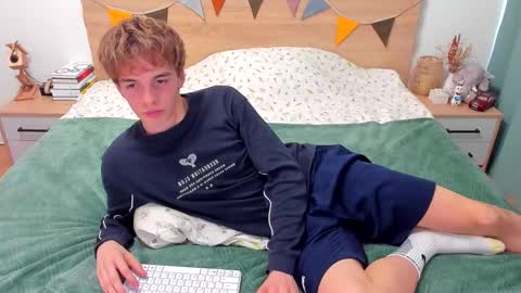 Fandi online show from 09-21-25, 12:40