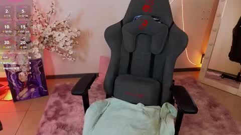 Lana Banana online show from 02-03-26, 06:22