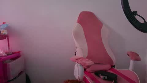 Snapshot of lara_aisha chatting on 07-14-26, 07:19 LARA online show from 07-14-26, 07:19