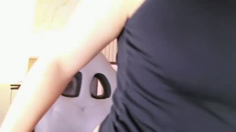 lara_as online show from 07-30-26, 08:52