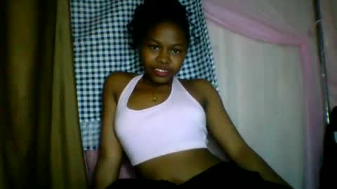 Snapshot of lara_belle chatting on 07-05-26, 04:25 lara_belle online show from 07-05-26, 04:25