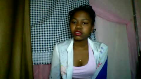 Snapshot of lara_belle chatting on 07-07-26, 04:04 lara_belle online show from 07-07-26, 04:04