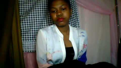 Snapshot of lara_belle chatting on 07-12-26, 04:25 lara_belle online show from 07-12-26, 04:25