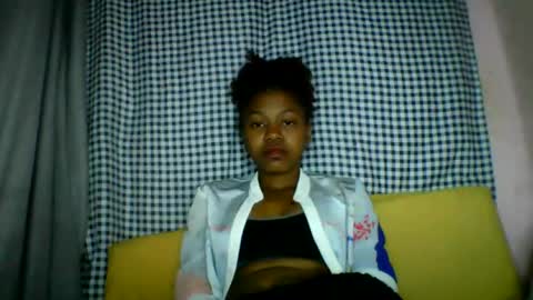 Snapshot of lara_belle chatting on 07-27-26, 07:21 lara_belle online show from 07-27-26, 07:21