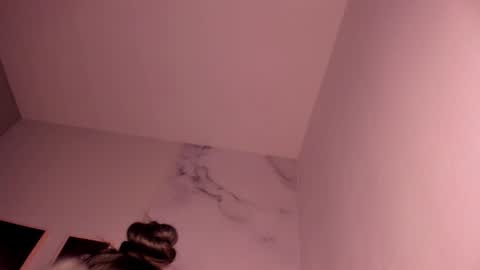 Lara Madisson online show from 09-19-25, 05:42