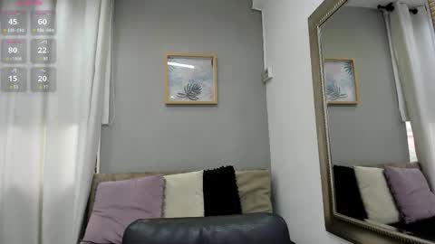      700  200   online show from 05-10-26, 12:10