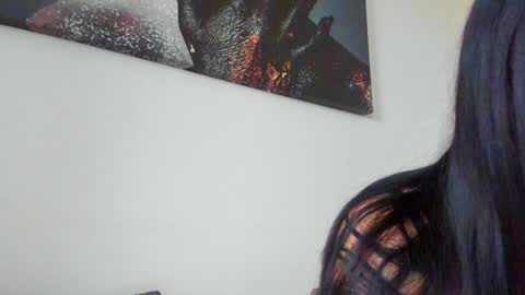 Lara online show from 02-07-25, 09:16