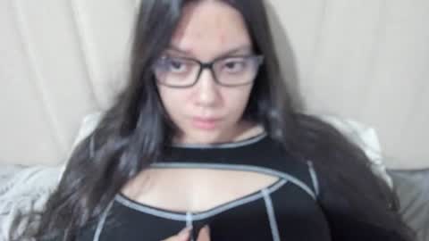 lara online show from 02-12-25, 04:54