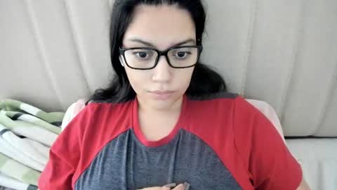 lara online show from 10-11-25, 11:31