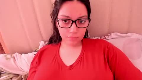 lara online show from 05-09-26, 02:44