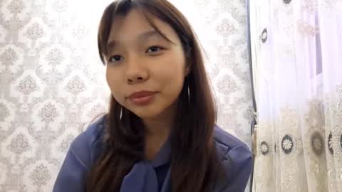 Snapshot of larainebertinetti chatting on 10-23-25, 03:33 Hannah online show from 10-23-25, 03:33