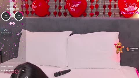 Snapshot of larakent chatting on 02-09-25, 12:17 LaraKent online show from 02-09-25, 12:17