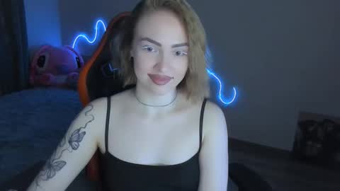 LaraKrein lk online show from 03-22-26, 04:54