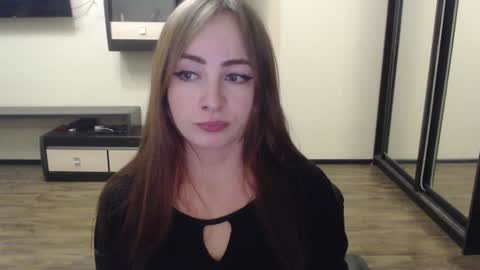 Laralianna online show from 12-08-24, 06:39