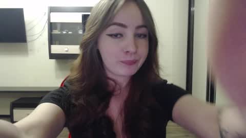 Laralianna online show from 02-16-25, 05:48