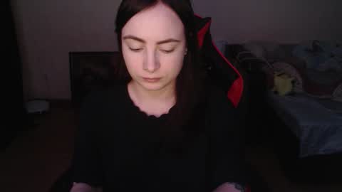 Laralianna online show from 02-05-26, 06:01