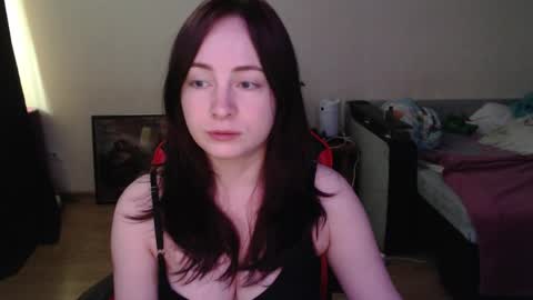 Laralianna online show from 05-27-26, 11:18