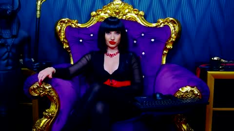 LaraMaeve online show from 01-29-25, 09:01