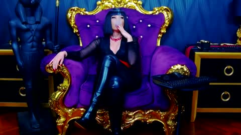 LaraMaeve online show from 02-07-25, 09:26