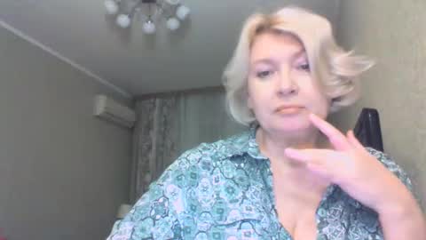 laramrs online show from 10-07-25, 04:04