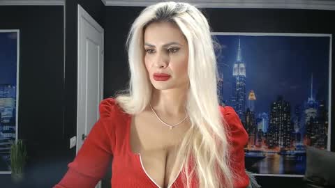Snapshot of laras_moans chatting on 12-02-24, 07:03 laras_moans online show from 12-02-24, 07:03