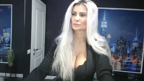 Snapshot of laras_moans chatting on 12-05-24, 09:50 laras_moans online show from 12-05-24, 09:50