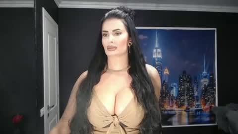 laras_moans online show from 06-25-26, 07:24