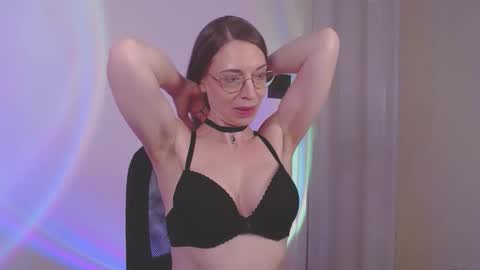 larawintersxxx online show from 05-07-26, 09:09