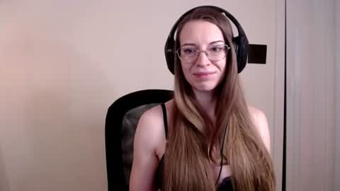 larawintersxxx online show from 06-14-26, 09:06