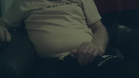 Larbie online show from 03-08-25, 09:08