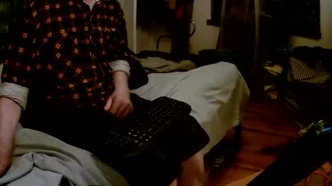 Larbie online show from 10-24-25, 10:44