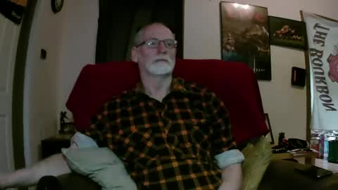 Larbie online show from 10-25-25, 02:30